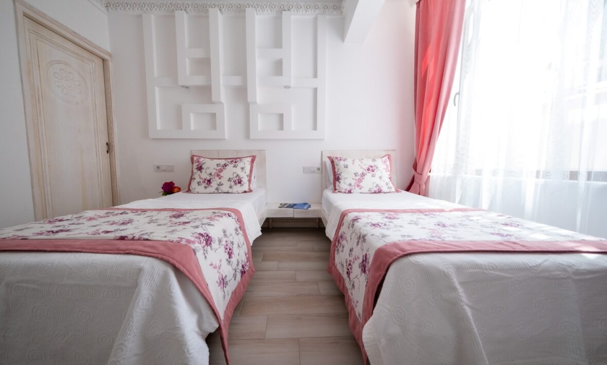 Twin Bed